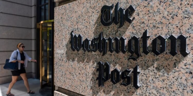 Judge bars FBI from probing Washington Post reporter's electronics