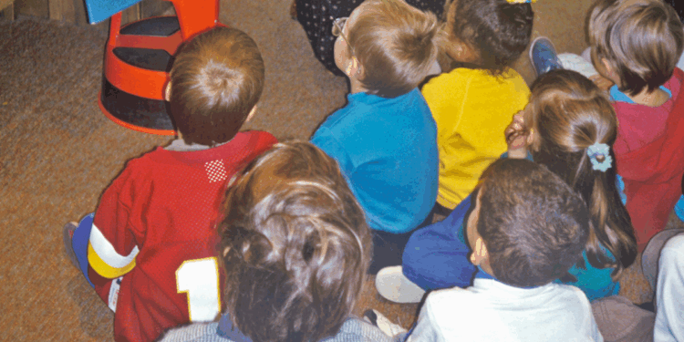 'Messed with the wrong mama': Male teacher allegedly slaps 4-year-old girl in face twice in class — and girl's mom is fuming