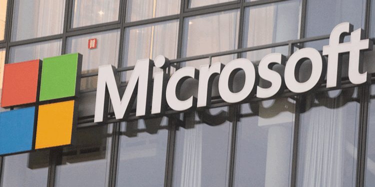 Microsoft gets 400 million AI subscribers in 'overnight' switch