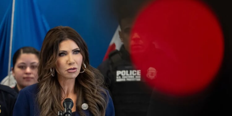 Noem scolds CBS for naming ICE officer who killed Renee Good