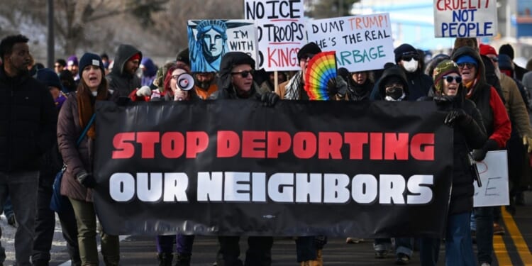 The ICE shooting could lead Democrats back to summer of 2020 politics