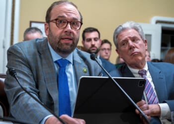 'Transplant tourism' sparks House investigation