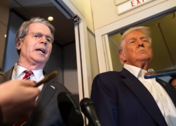 Trump orders sanctions on Iranian officials who killed protesters