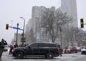 Trump to deploy 2,000 ICE officers to Minneapolis