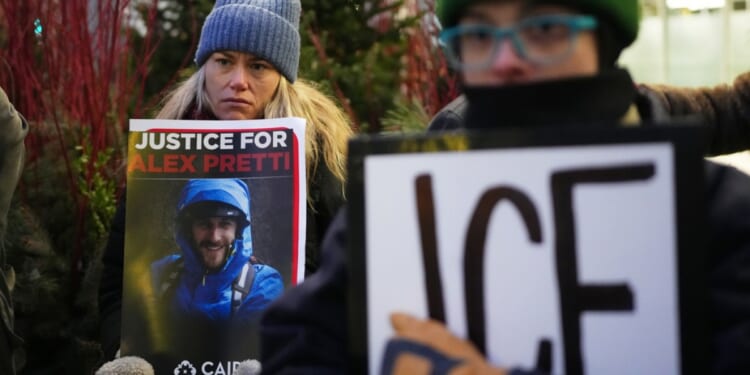 Two federal officers fired their weapons in Alex Pretti shooting: DHS