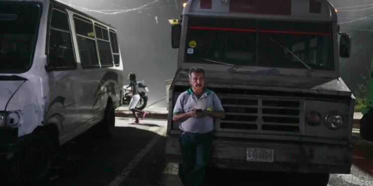 Venezuela frees five detained Americans, State Department says