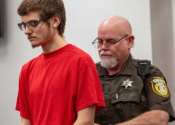 WI man pleads guilty to killing parents in Trump assassination plot