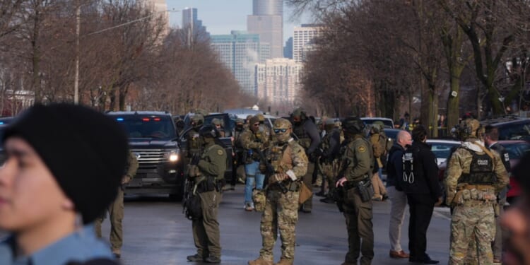 White House claims video from ICE officer proves shooting justified