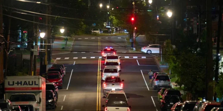 Why US cities are reverting 1-way streets back to their original 2-way design