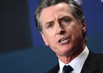 LAPD defies Newsom: Chief refuses to enforce mask ban on ICE