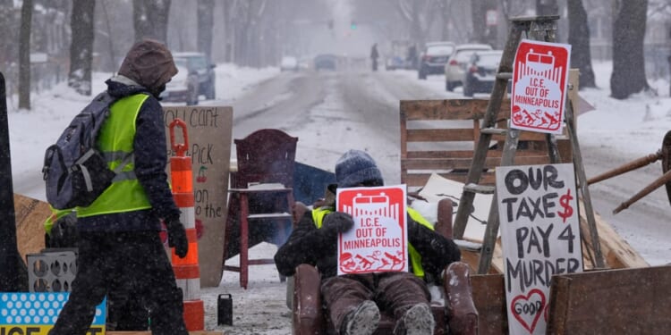 Activists plan to install 1,000 street blockades across Minneapolis