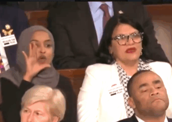 Dem House Leader Claims State of Union Interruptions Were "Restrained"