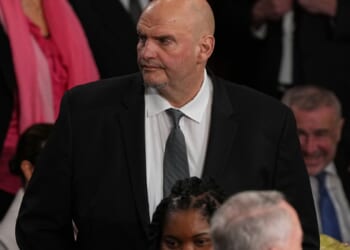 Fetterman explains why he wore suit to State of the Union