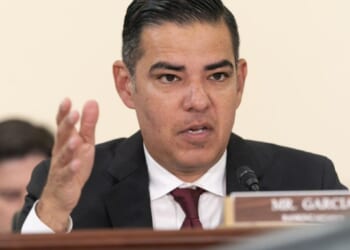 House Dems say Clintons' depositions set precedent for future Trump interview