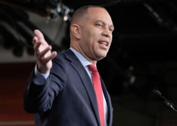 Jeffries says 'dramatic reform' to DHS must precede shutdown vote