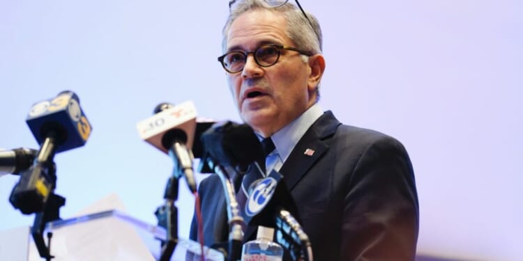 Larry Krasner wants to 'hunt down' ICE officers