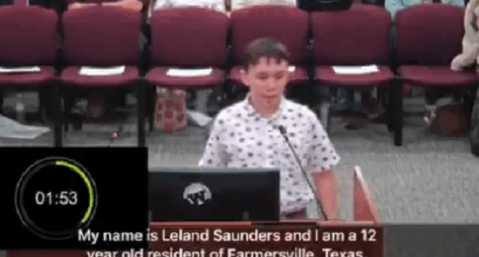 Texas: Muslim Group Hands Out Hijabs, Qur’ans at School For World Hijab Day