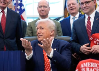 Trump approval rating bounces back after immigration changes