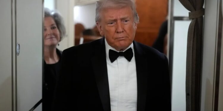 Trump looking 'backwards' with Georgia FBI raid: Jim Antle