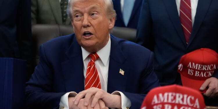 Trump praises Colombia's Petro after weeks of contention