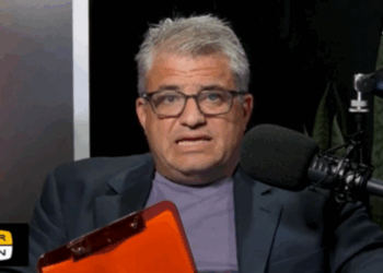 US Olympic Hockey Gold Win Sparks Controversy Over Team's Response to Trump