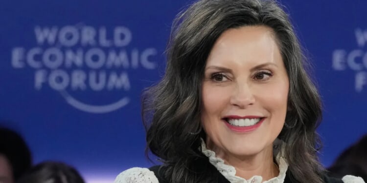 Whitmer celebrates bipartisan work in pre-midterm elections message