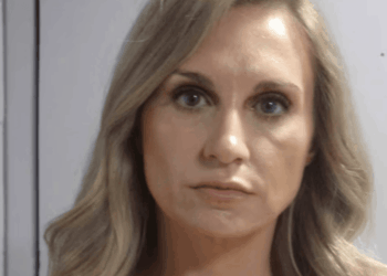 Teens testify they saw mayor having sex with 16-year-old boy during boozy pool party at her home. Now verdict is in.