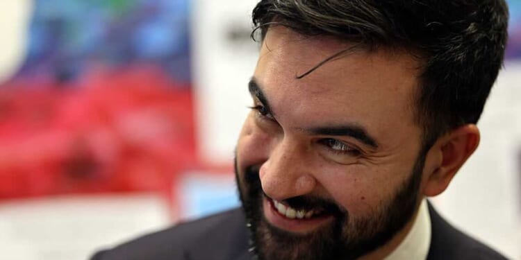 'New York has fallen': Mamdani hosts Ramadan iftar — at City Hall