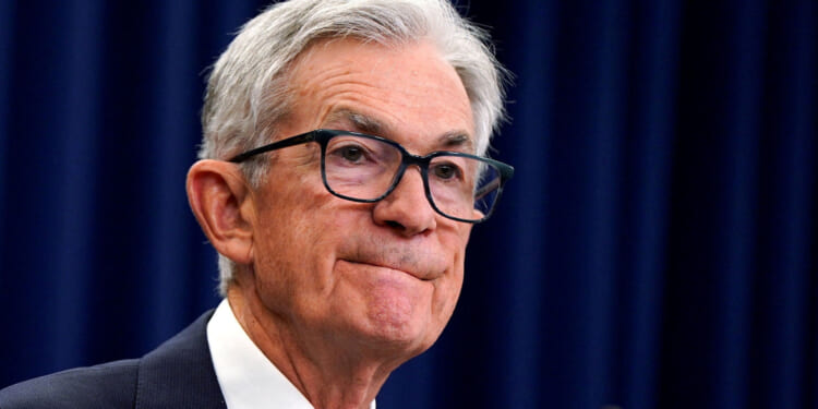 Drop the Investigation of Fed Chairman Jerome Powell