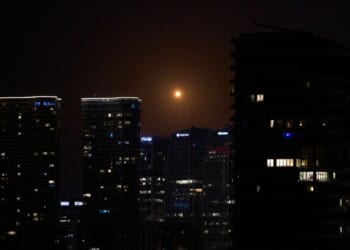 Two dead in Israel after Iranian missile attack near Tel Aviv