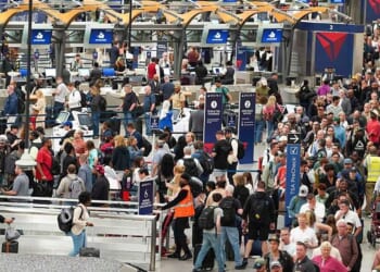 'Absolute insanity': Democrats' DHS shutdown has travelers lining up outside Atlanta airport