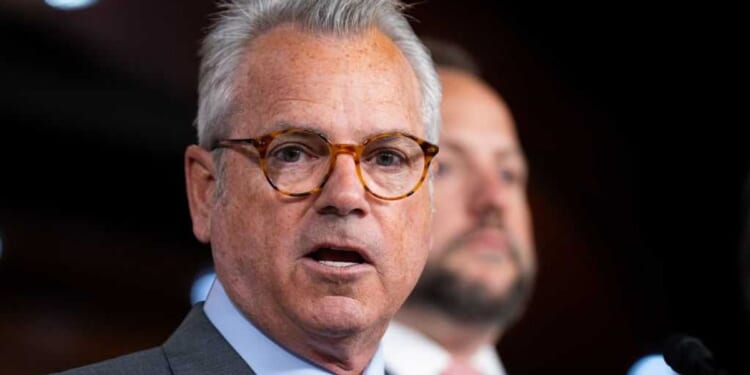 Republican defends congressional airline perks as cost-savings for Americans