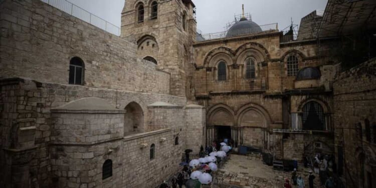 OUTRAGE: Israel scrambles after police block church leaders from celebrating Palm Sunday Mass