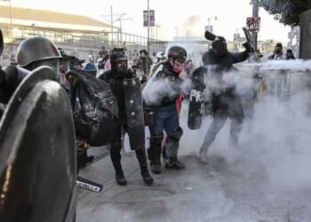 LA No Kings protest explodes into violent riot as thugs throw cement blocks at federal agents