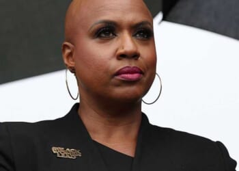 4 Republicans join Democrat effort to shield 350,000 Haitians from deportation