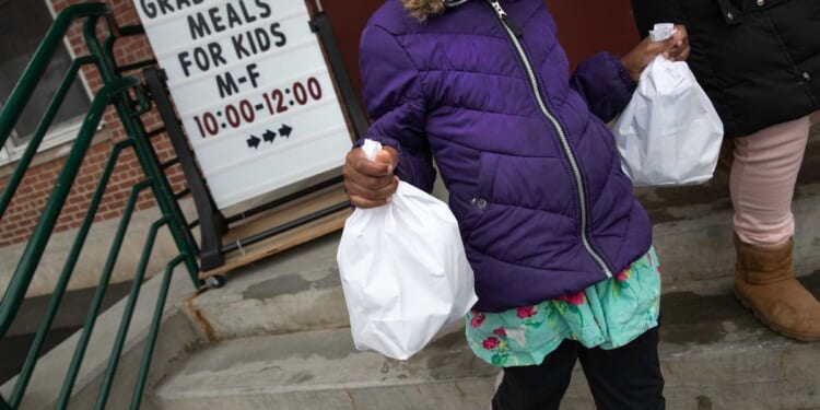 'Feeding Our Future' scam artist agrees to plea deal with a slap-on-the-wrist sentence