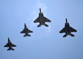 'A number of' US fighter jets crash in Kuwait