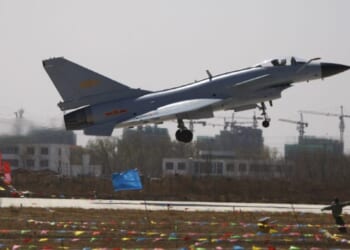 America shouldn’t be training pilots for communist China