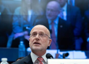 Carr threatens to strip broadcasters of licenses over Iran coverage