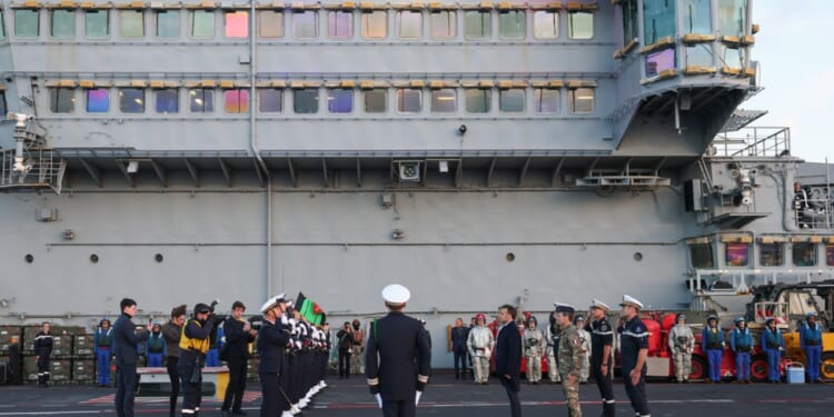 French officer exposes aircraft carrier location on Strava fitness app