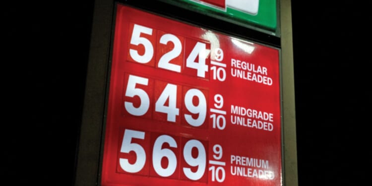 Gas prices pose danger for Trump ahead of midterms