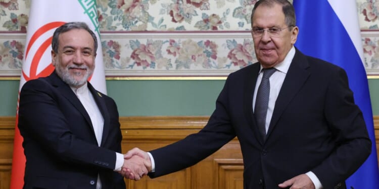 Iranian foreign minister says Iran-Russia partnership 'will continue'