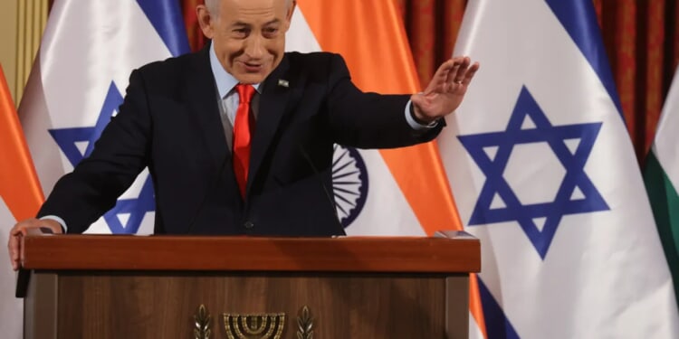 Iran's Revolutionary Guards pledge to kill Netanyahu