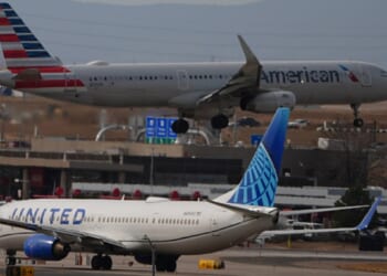 Major airline CEOs come together to plead for deal on DHS funding