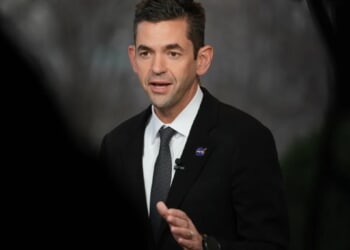 NASA announces $20 billion moon base