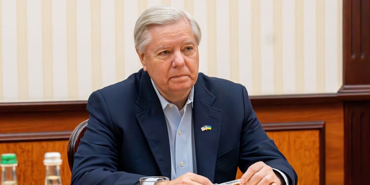 On Iran War, Trump Needs To Shut Up Lindsey Graham