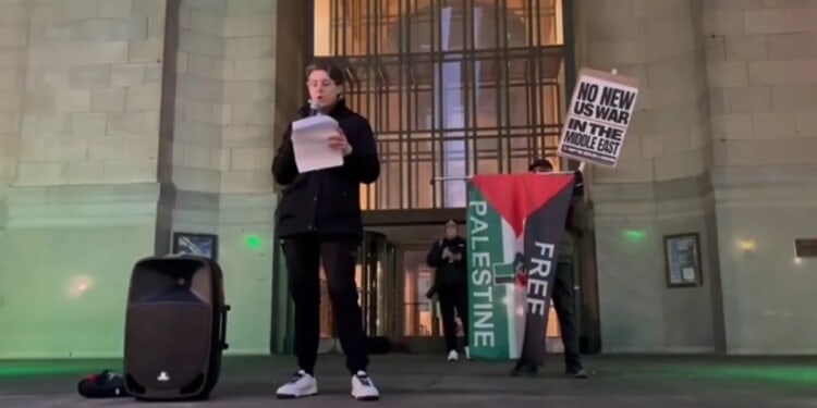 Rallies show influencers aren't capturing public opinion on Iran