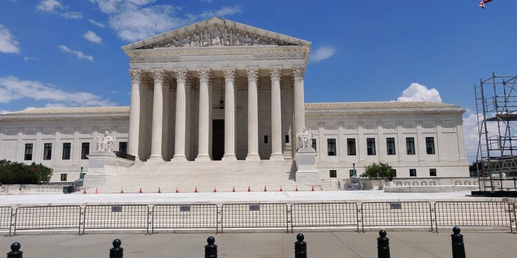 SCOTUS To Weigh Trump's Repeal Of TPS For Foreigners