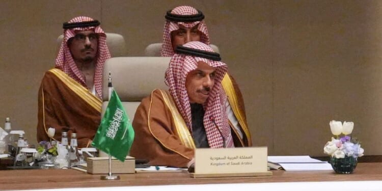 Saudi Arabia orders five Iranian diplomats to leave country