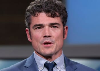 Some Trump loyalists worry about Joe Kent investigation